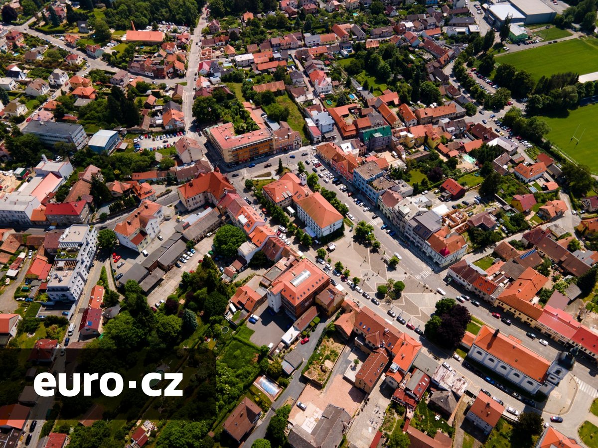 Kde se v Česku žije nejlépe? Žebříček kvality života ukazuje stabilní lídry, překvapivé skokany i rostoucí problémy s bydlením a službami