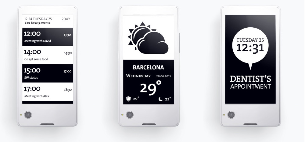YotaPhone: telefon s e-ink displejem na zádech