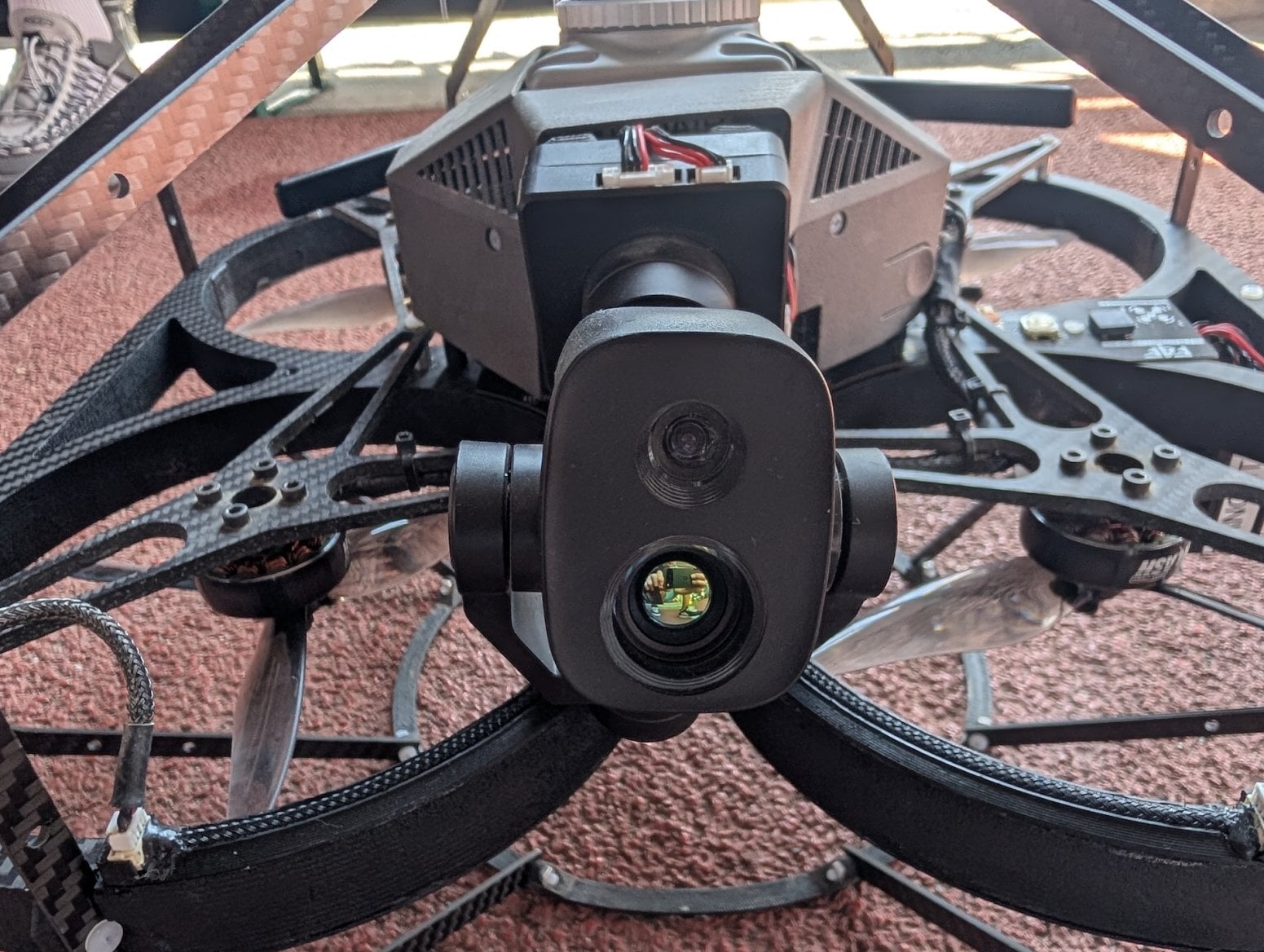 České drony RoboCore, RoboFly a RoboAid od Fly4Future