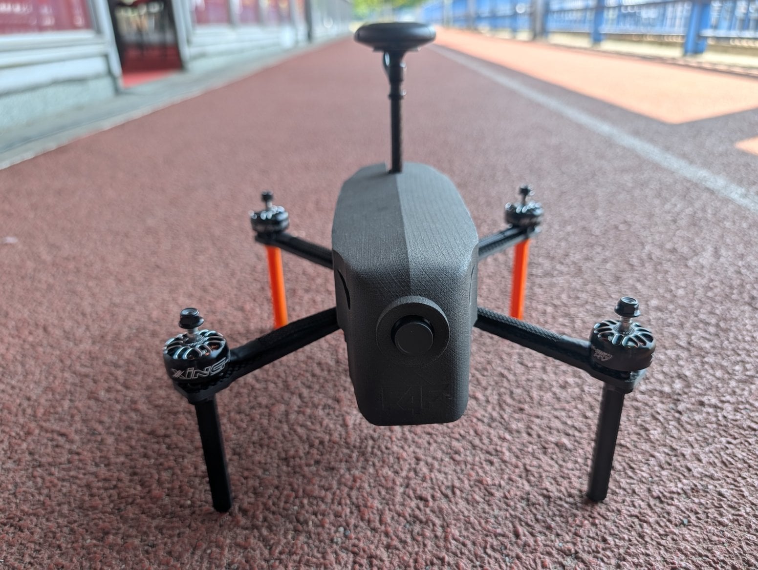 České drony RoboCore, RoboFly a RoboAid od Fly4Future