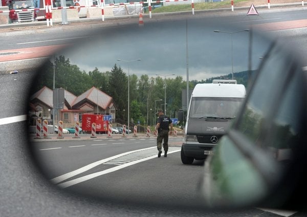 2010-05-hranic48dnc3ad-kontroly-pc599ed-evropskc3bdm-c5a1ampionc