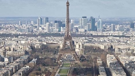 Náhledový obrázek - Turistů mířících do Francie je o třetinu méně. Může za to wuchanský koronavirus