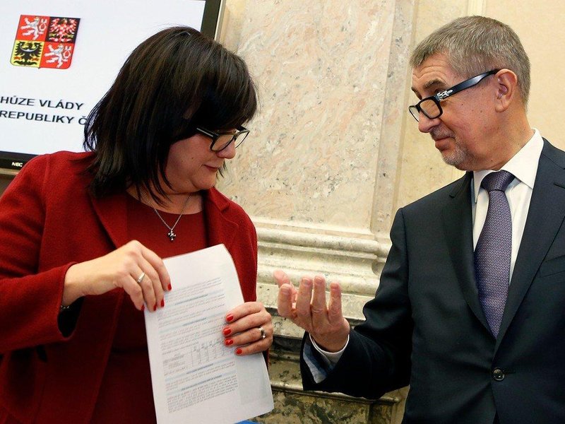  Ministryně financí Alena Schillerová a premiér Andrej Babiš