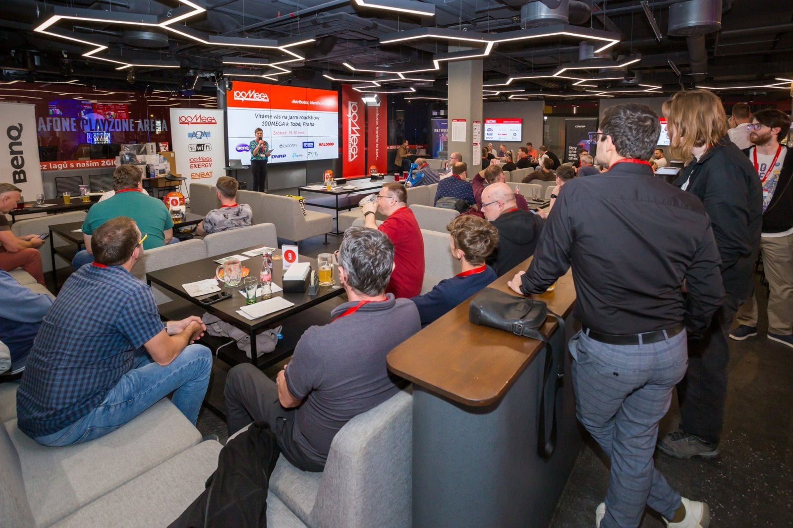 100MEGA přenesla svou roadshow do světa gaming technologií a záž