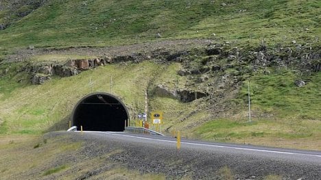 Náhledový obrázek - Reportáž: Češi by se mohli v návrzích tunelů inspirovat na Islandu