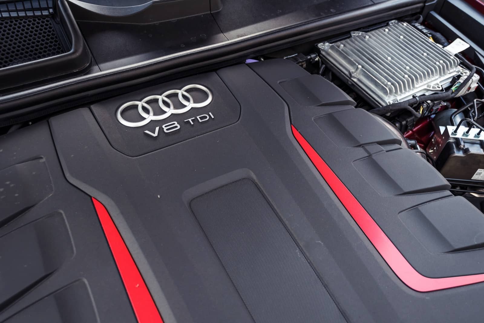 2019-11-Audi-SQ7-TDI-00013.jpg