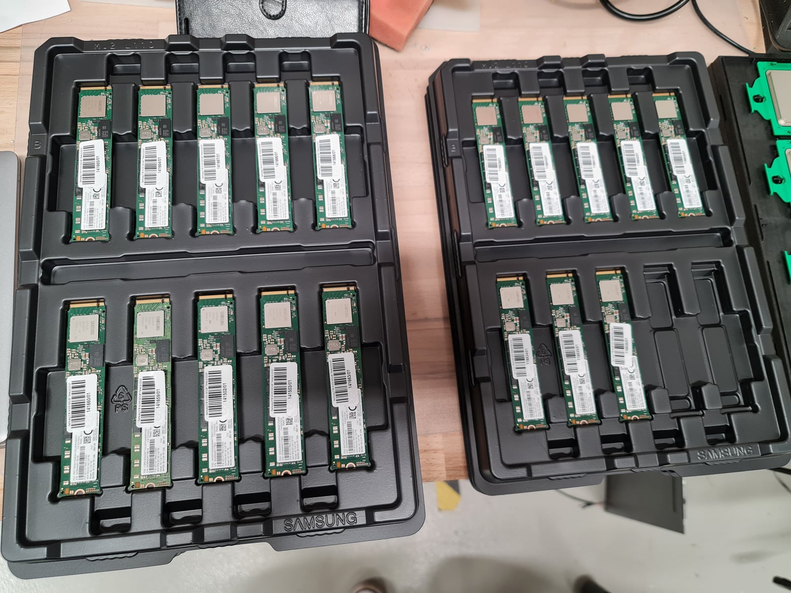 Montovna: Seznam a jeho výroba vlastních serverů