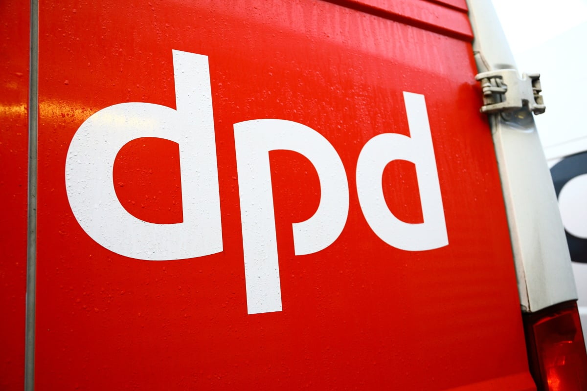 Jak to chodí v kurýrní službě DPD. Podívejte se s námi do depa.