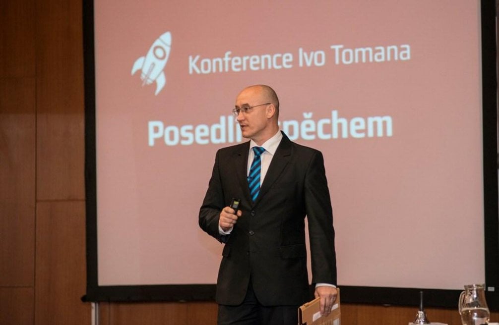 2014-12-konference-ivo-tomana-a-vydavatelstvc3ad-mladc3a1-fronta