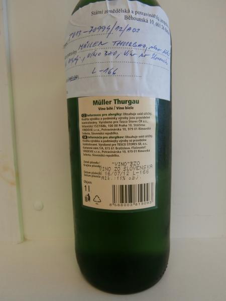 MÜLLER THURGAU: Chuť a vůně vína byly po nežádoucích biologických procesech a po oxidáze