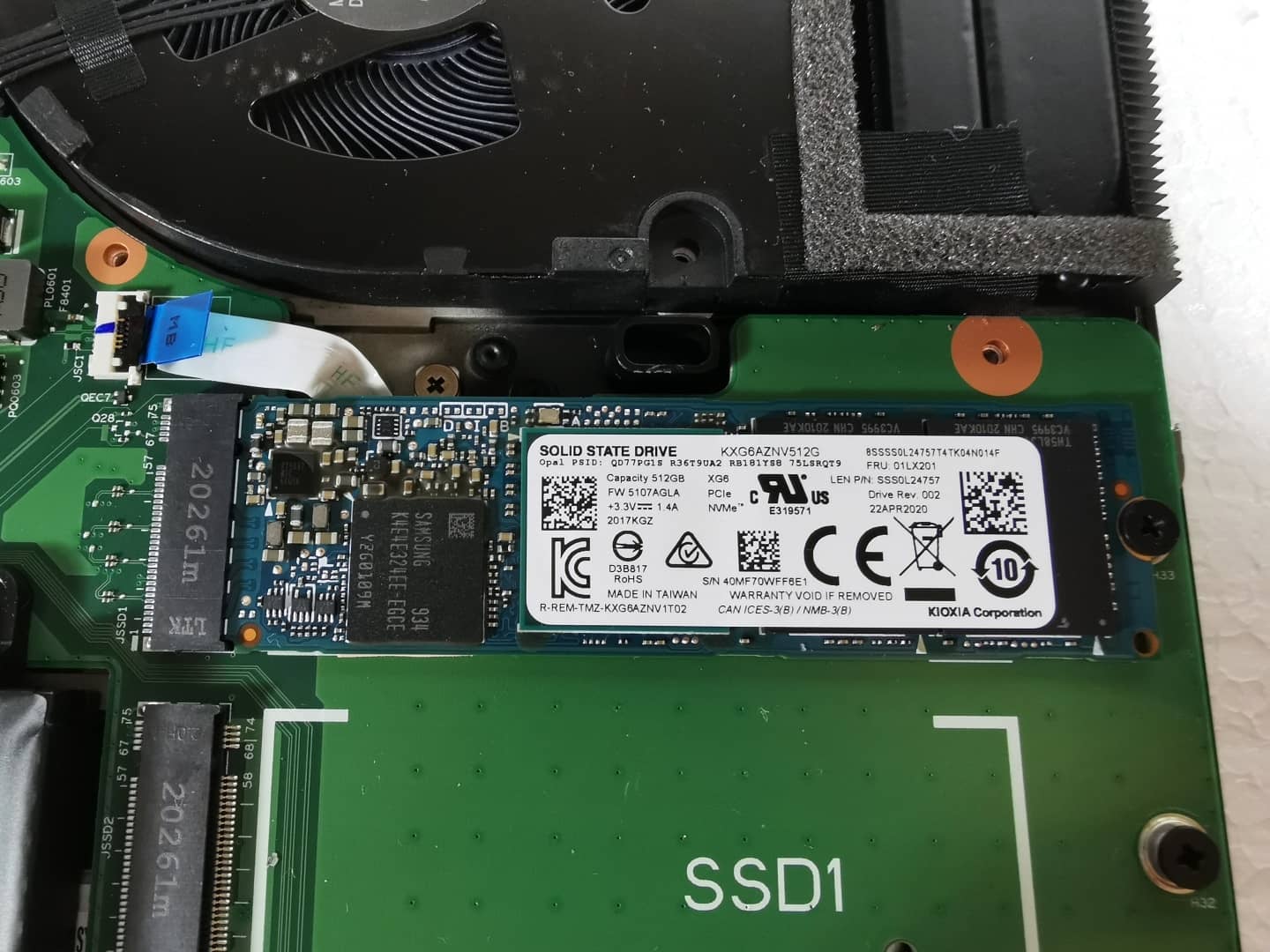 Lenovo ThinkPad T15p obr10