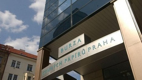 Náhledový obrázek - Pražská burza pokračuje v propadu, ztratila přes pět procent