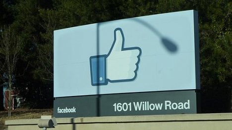 Náhledový obrázek - Facebook prudce zvýšil zisk. Akcie letí vzhůru