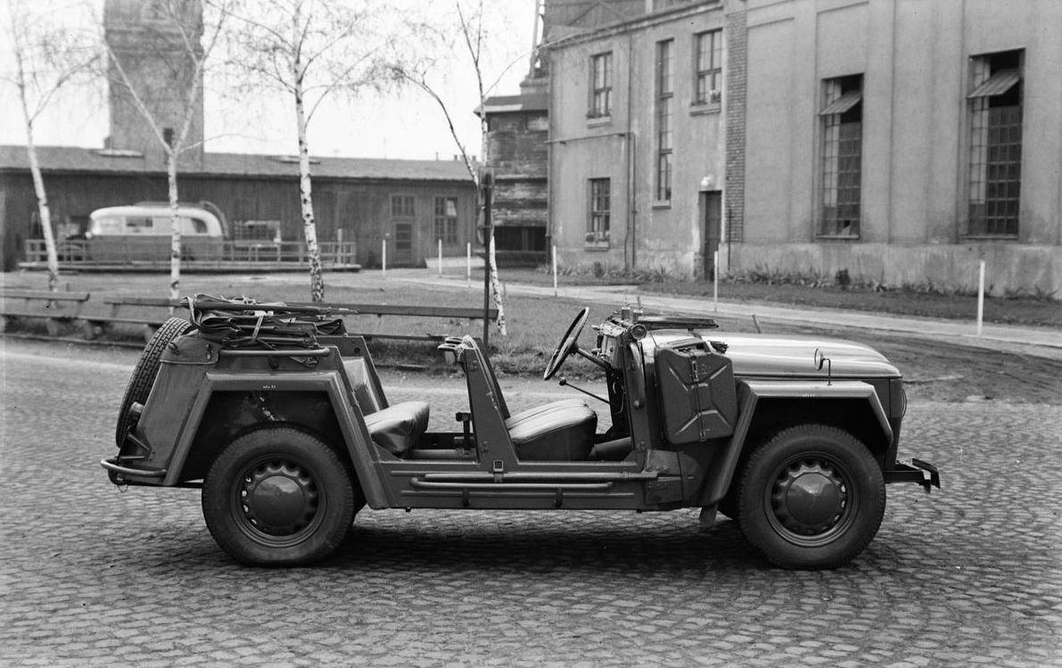 Strohý vojenský model dnes nosí přezdívku „Bojový tudor“. Býval by ale potřeboval obě hnané nápravy