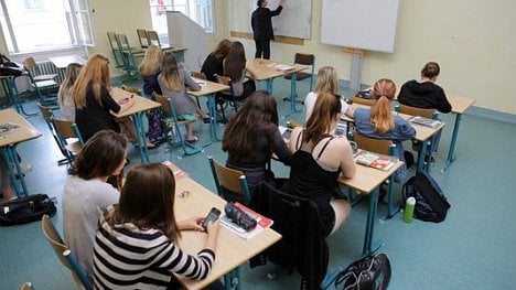 Náhledový obrázek - Pod průměrem. Česko vydává na vzdělání méně než většina zemí OECD