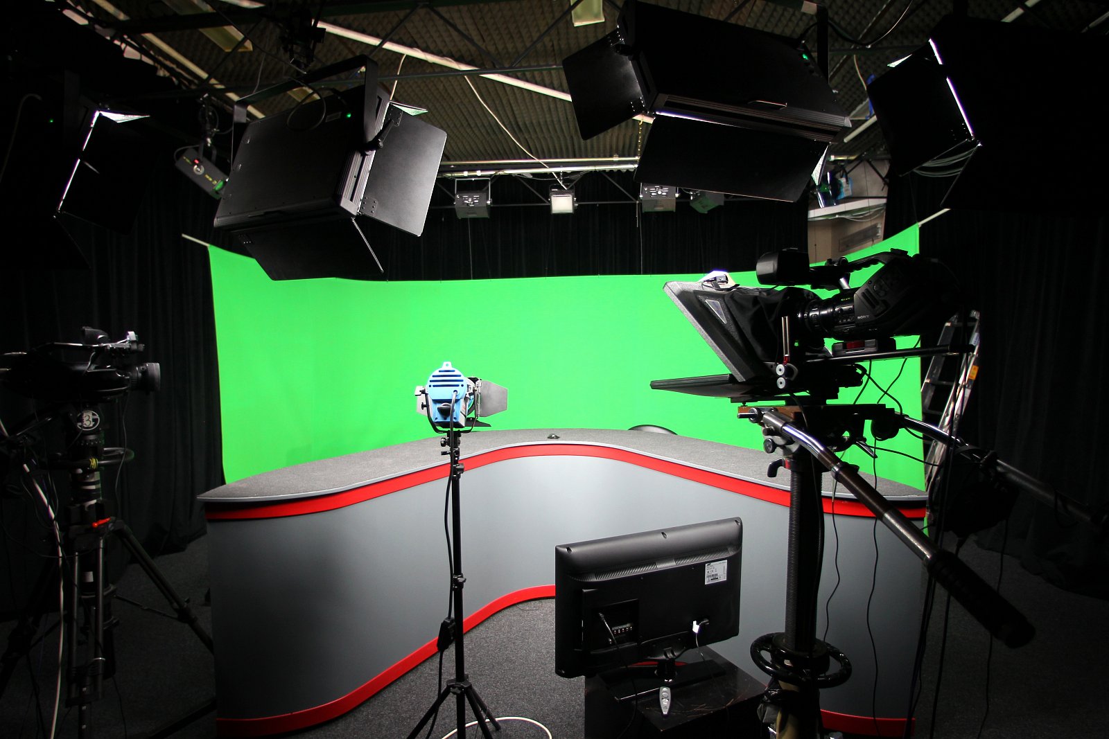 Studio Východočeské televize V1