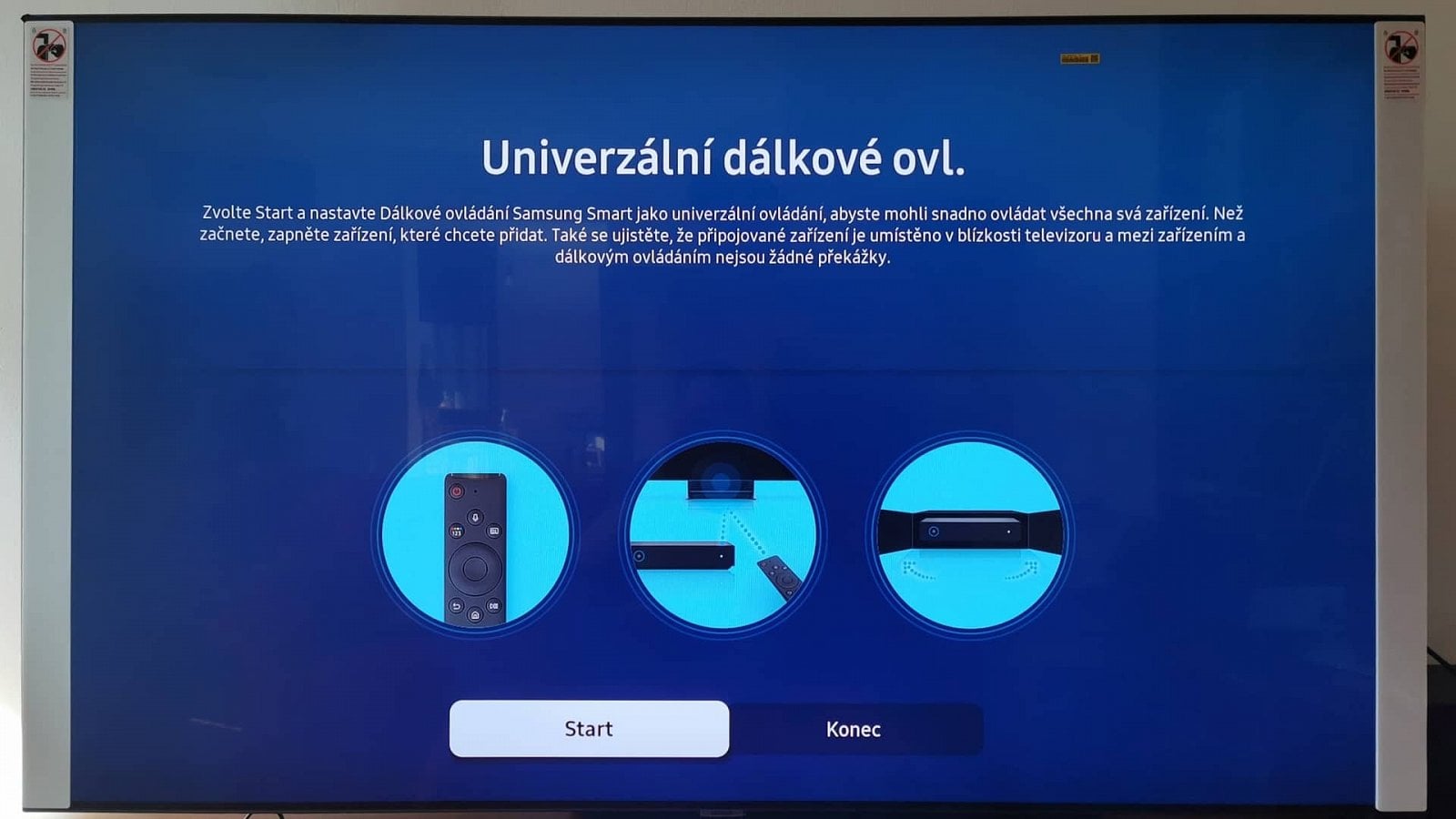 2020-05-Samsung-QLED-Q80T-obr15-Univerzální-ovladač.jpg