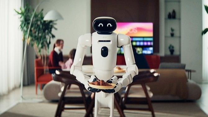 domácí robot LG CLOiD