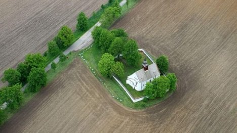 Náhledový obrázek - Komu patří Česko 4: církve získaly v rámci restitucí přes 116 tisíc hektarů