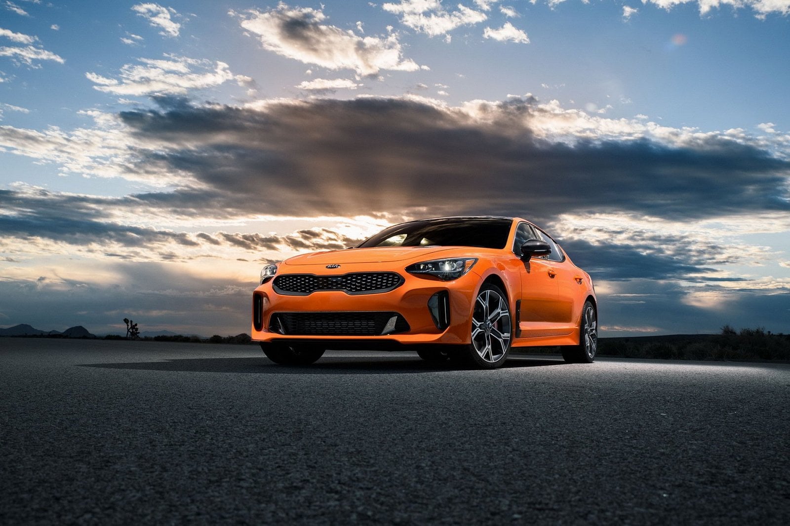 2019-04-Kia-Stinger-GTS_17.jpg