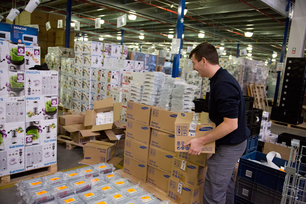 Alza má před Vánoci napilno