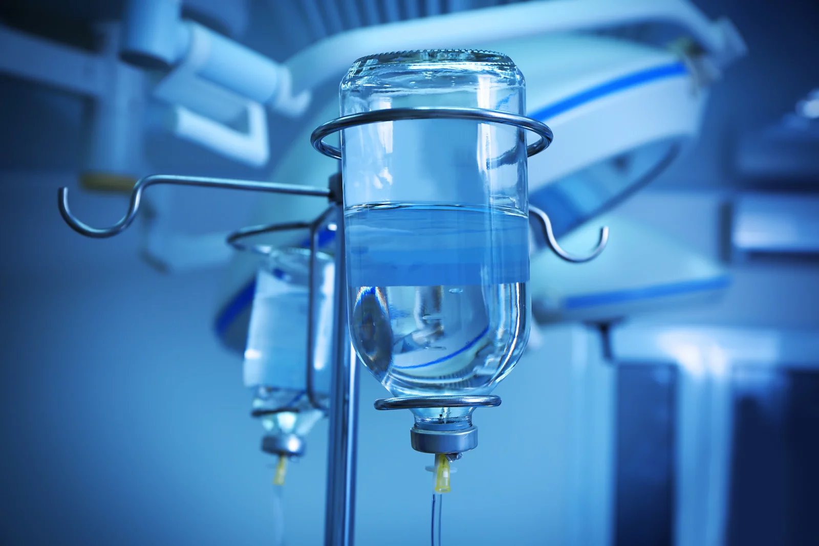 Infuze označuje pomalé dávkování určitého množství tekutiny, což může být krev, výživa nebo fyziologický roztok. To se provádí intravenózně, tedy podáním potřebné látky přímo do žíly.