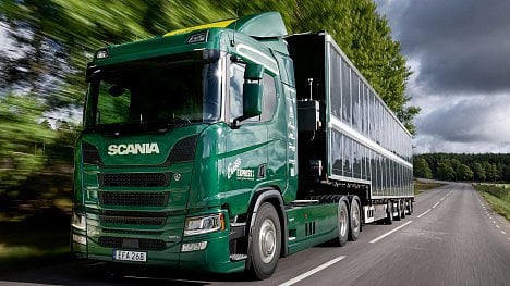 Náhledový obrázek - Nový kamion od Scanie má ukázat budoucnost nákladní dopravy. Díky solární energii zvládne ujet až deset tisíc kilometrů ročně