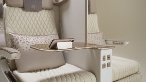Náhledový obrázek - Zase o krok před ostatními. Emirates představuje vůbec první elektricky poháněné sedadlo v Premium Economy