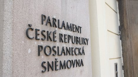 Náhledový obrázek - Sněmovna kývla na prodloužení stavu nouze do 17. května, tak jak navrhla KSČM