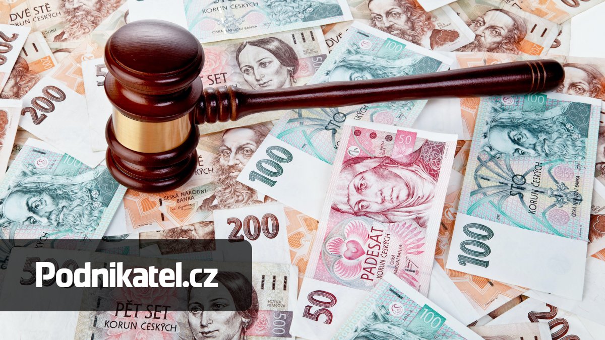 Provozovnu už vám kvůli EET nezavřou, maximální výše pokuty ale zůstane 500 000 Kč