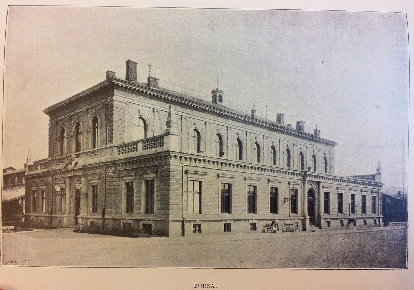 Historické fotky Burzy v Holešovické tržnici