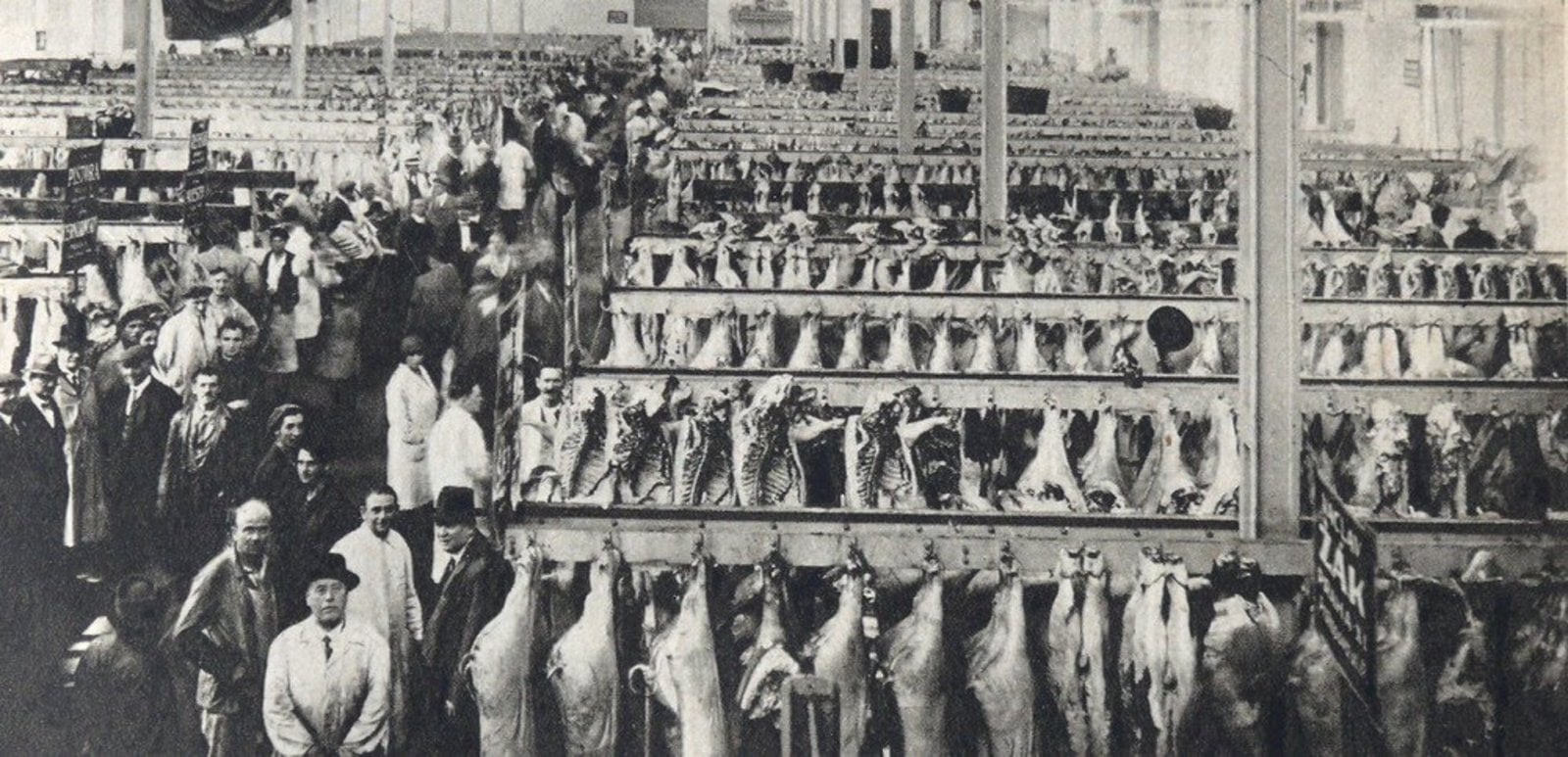 Historické fotky Burzy v Holešovické tržnici