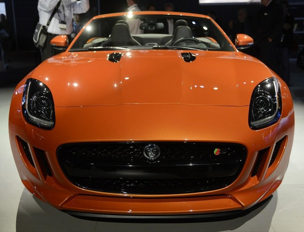 2015-08-jaguar-ukc3a1zal-v-los-angeles-f-type-black-pack-a-desig