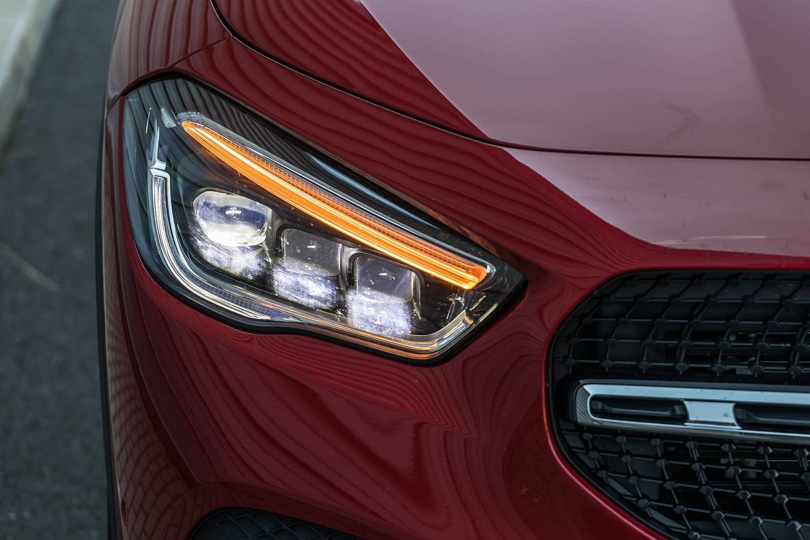 2020-10-mercedes-benz-gla-17.jpg