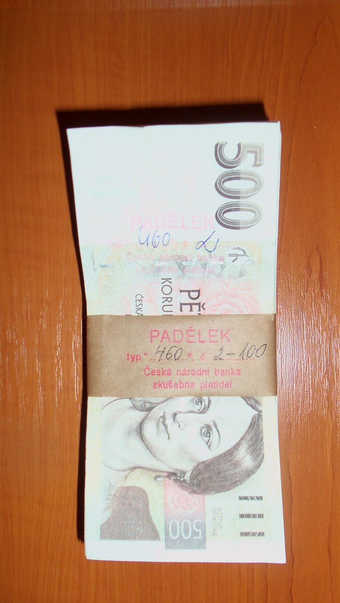 Padělané peníze