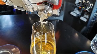 Robotická vinárna Cyberdog