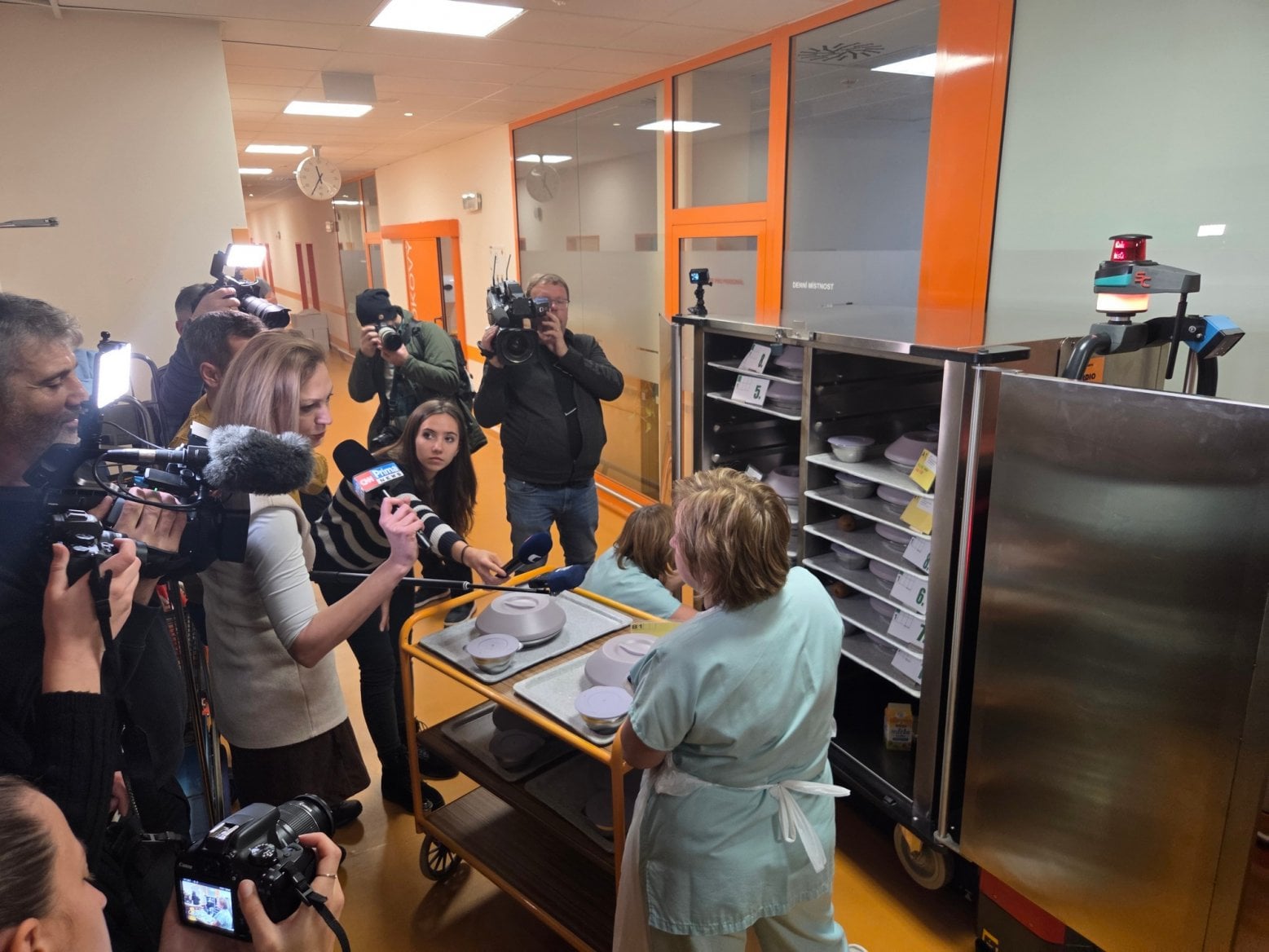 Autonomní roboti v Jihlavské nemocnici