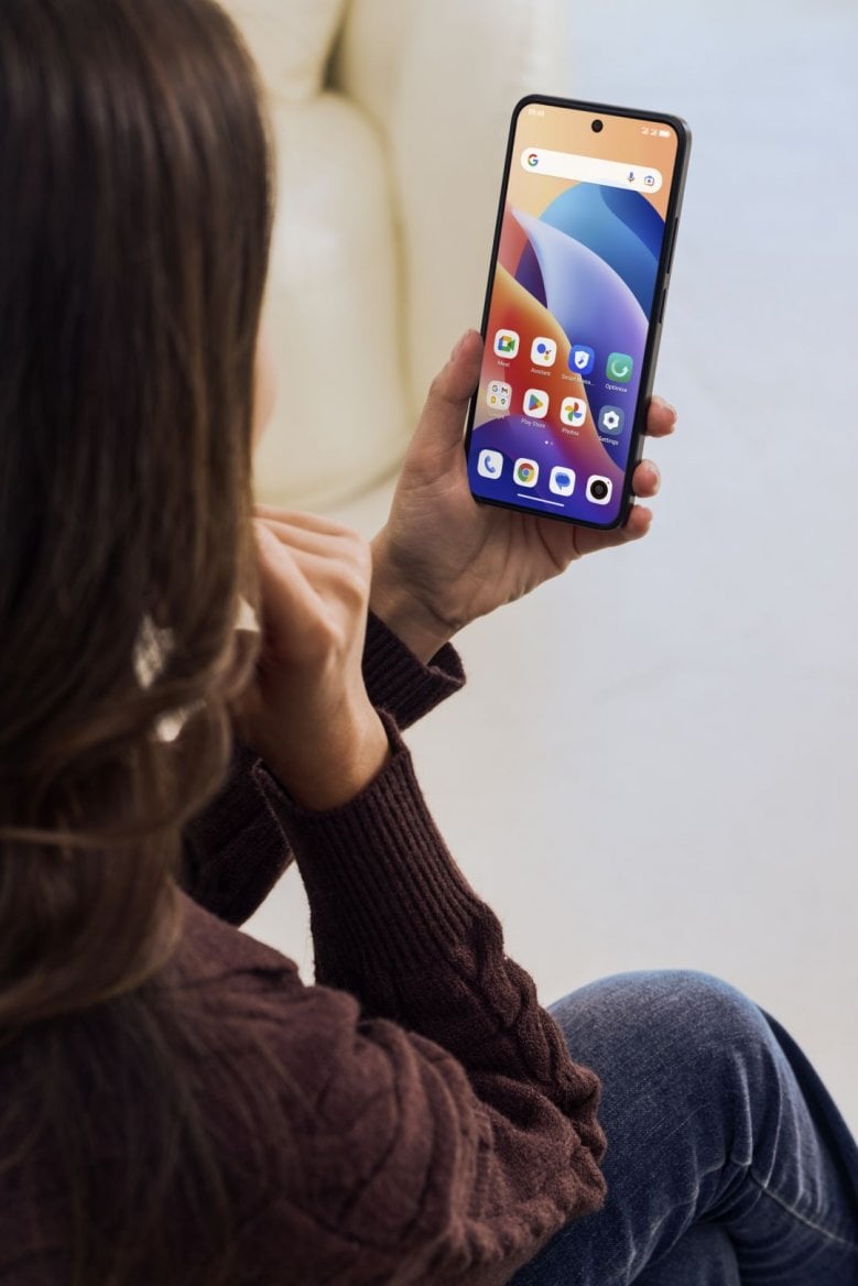 TCL 60