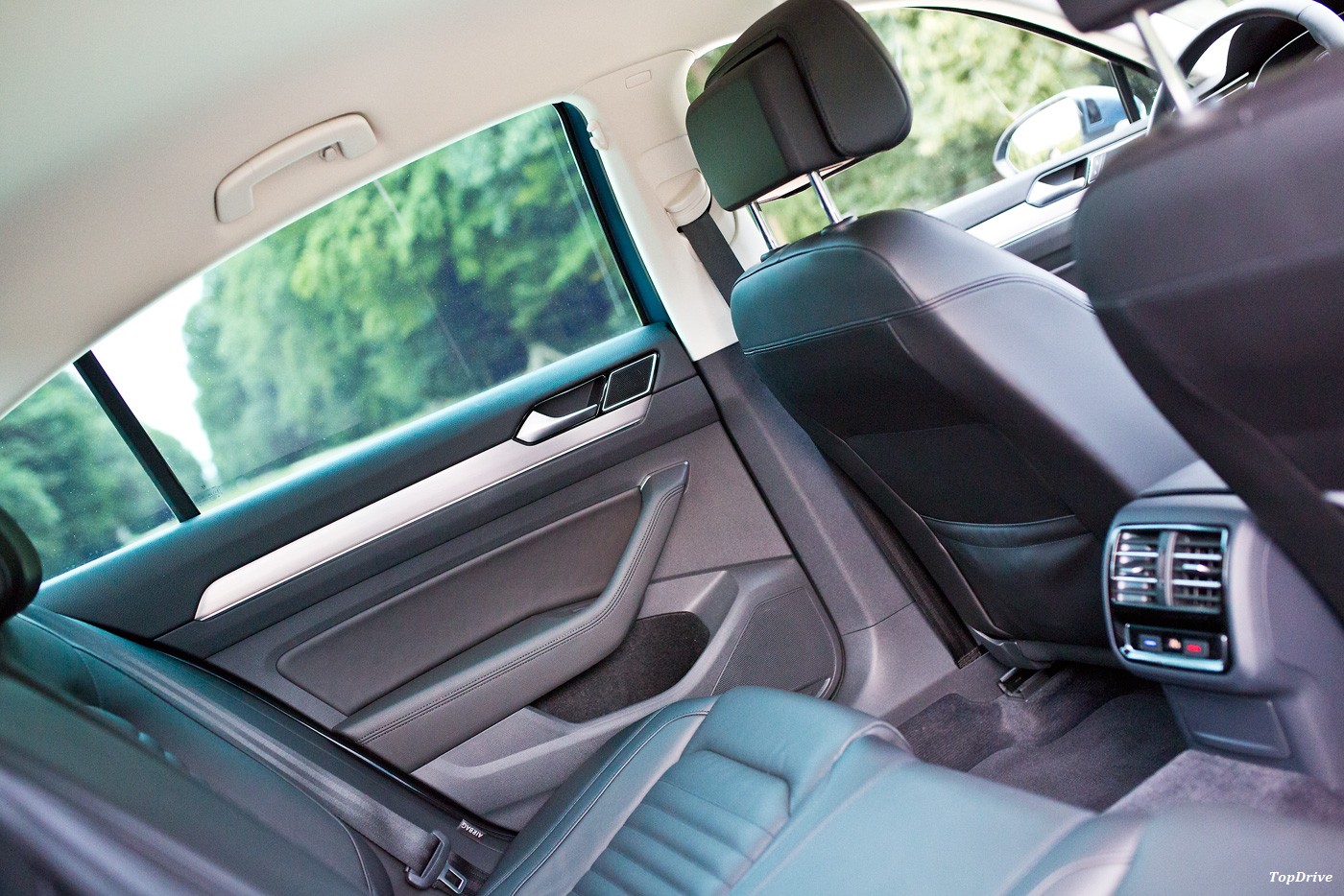 Volkswagen Passat 2,0 BiTDI 4MOTION (TEST)