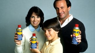 Náhledový obrázek - Garážovou legendu WD-40 zná každý, ale význam téhle zkratky nikdo netuší. Historie ikonického prostředku je stará přes 70 let