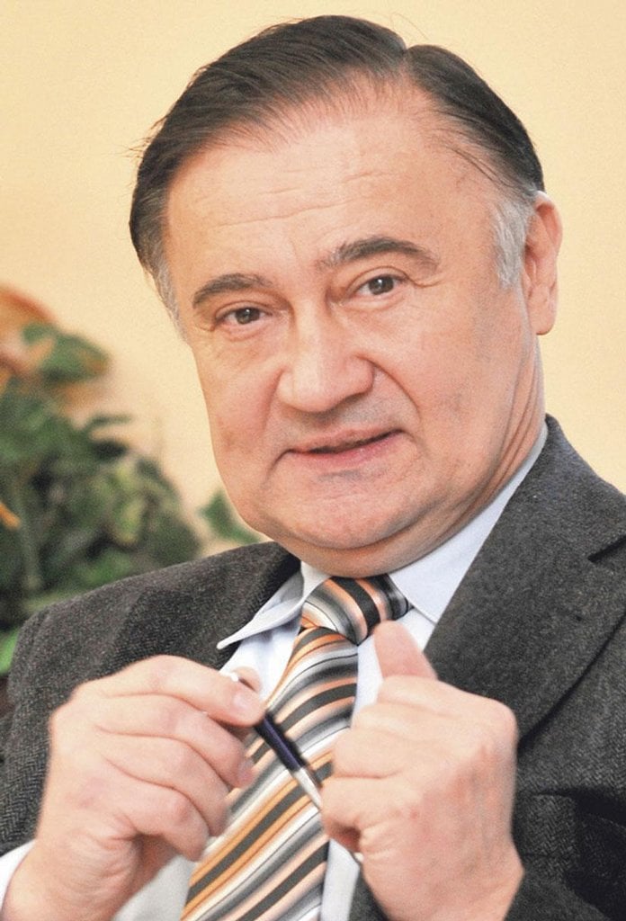 2013-06-kandidc3a1ti-na-hejtmana-krc3a1lovc3a9hradeckc3a9ho-kraj