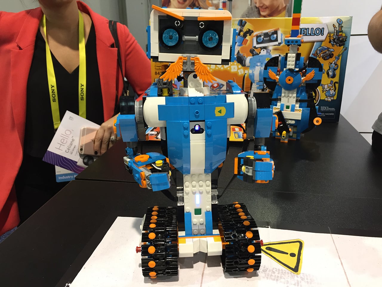 Lego Boost a další programovatelné stavebnice na CES 2017