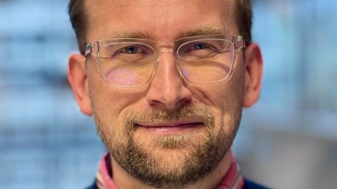 Pavel Strašlipka, sales manager compute & storage, leader of the presales team, HPE