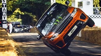 Náhledový obrázek - Video: Range Rover Sport SVR zajel v Goodwoodu rekord na dvou kolech