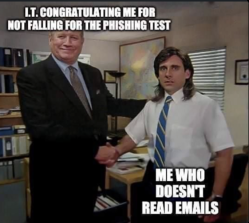 Me who doesn't read e-mails