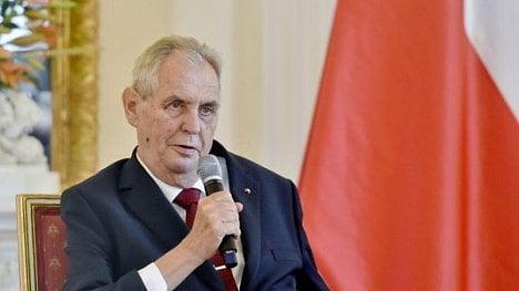 Náhledový obrázek - Zeman svolal schůzku ústavních činitelů. Budou řešit zahraniční politiku