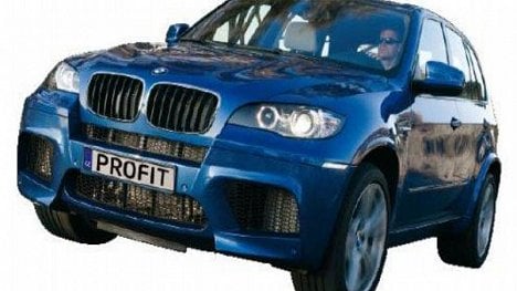 Náhledový obrázek - BMW X5 M: Rozdivočelý mamut