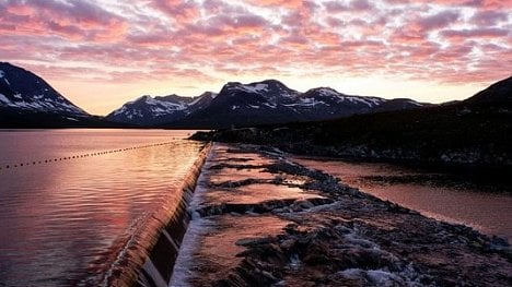 Náhledový obrázek - Hon za proudem. Těžaři kryptoměn bojují o zelenou energii ve Skandinávii