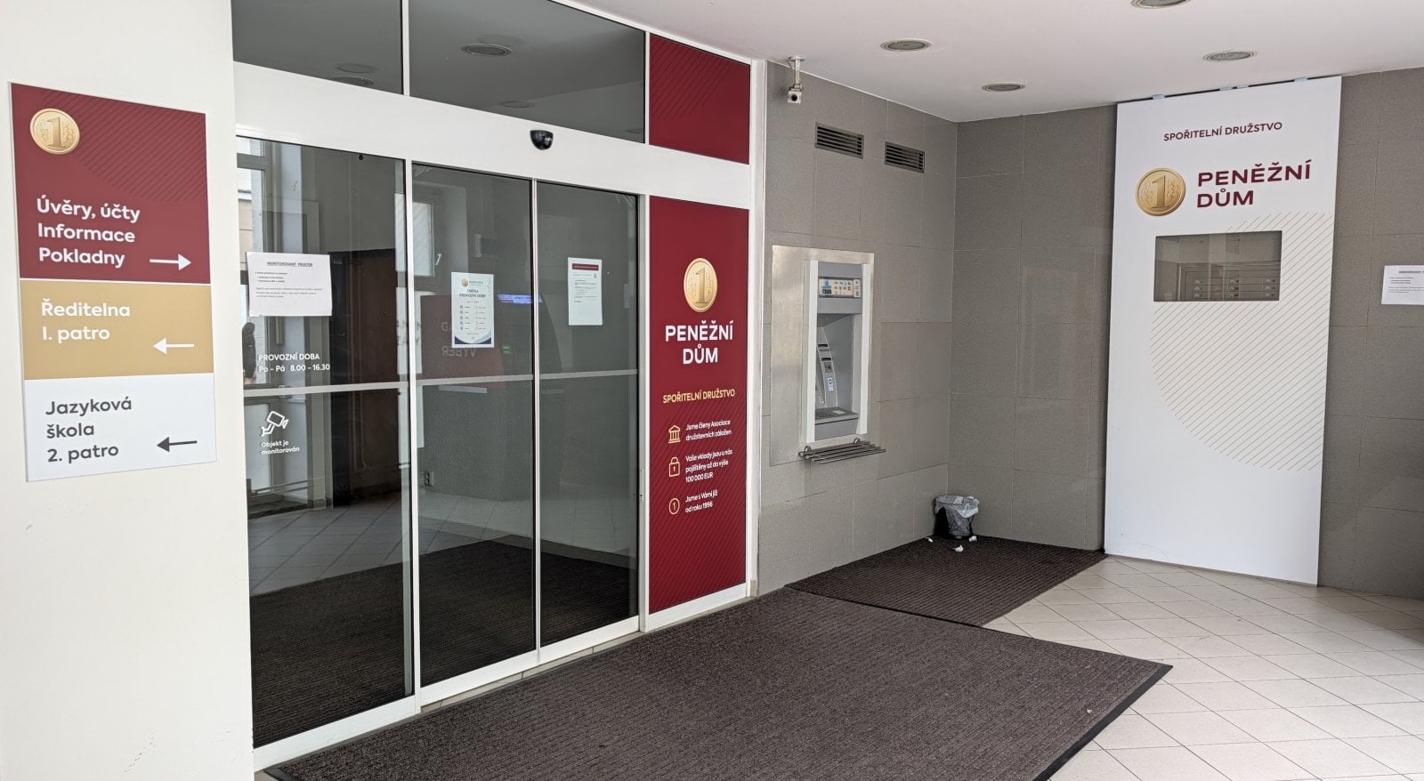 Pobočka a centrála Peněžního domu, spořitelního družstva. Havlíčkova 1221, Uherské Hradiště (23. 09. 2026)