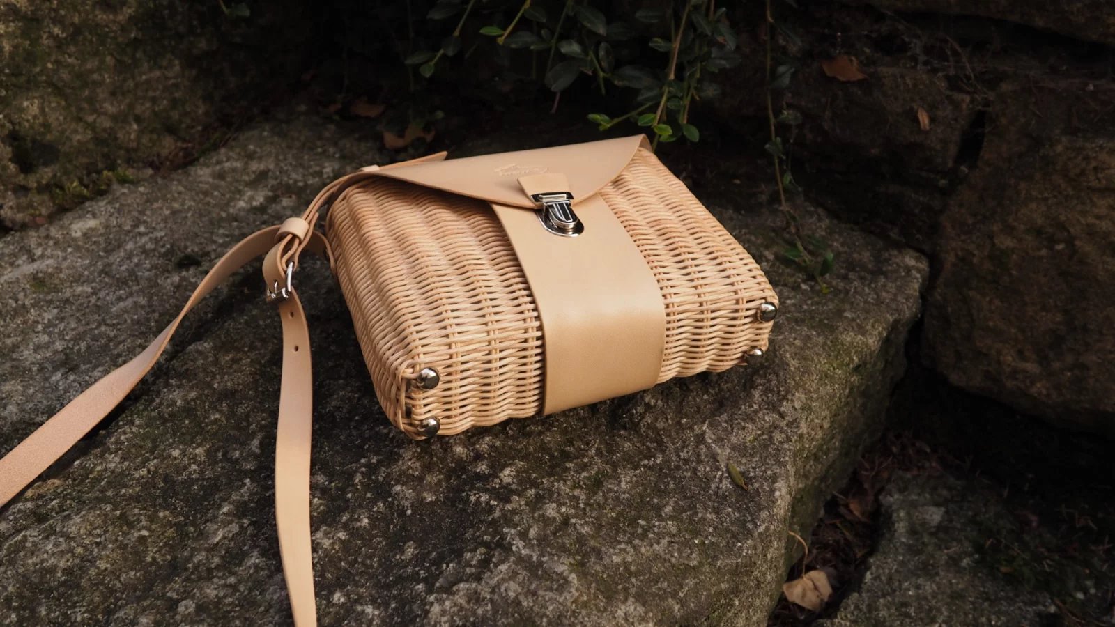 Kabelka z kolekce Aneta - přírodní